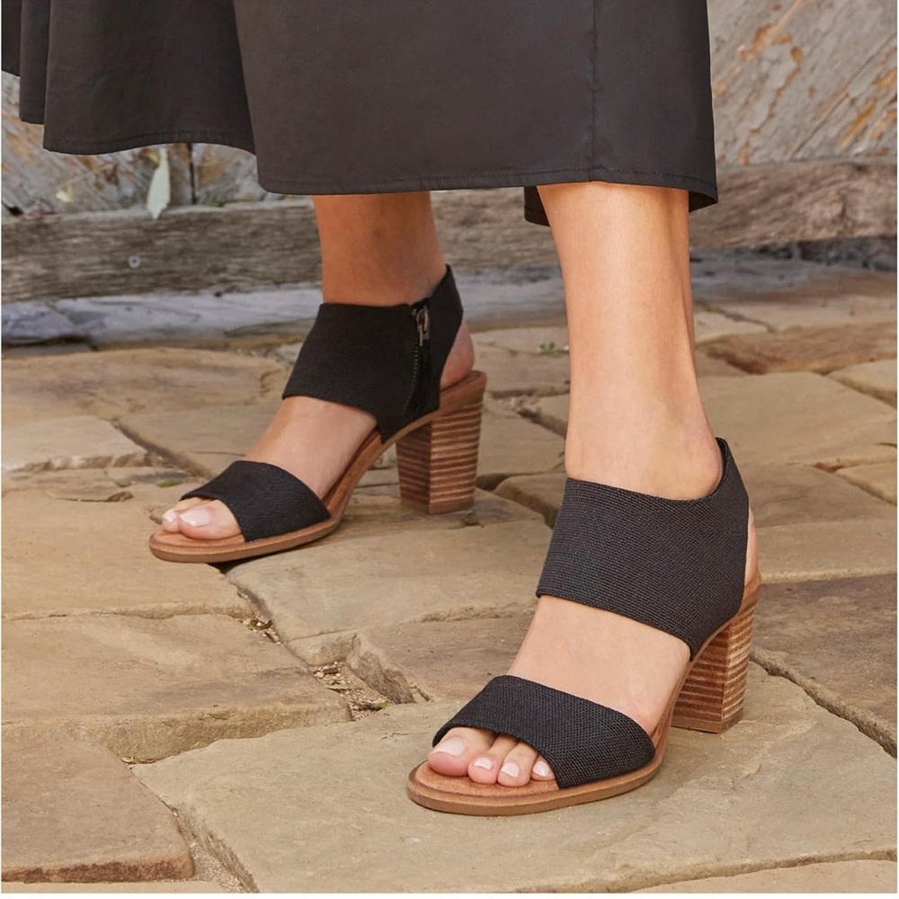Brand new. TOMS Black and Tan Sandals. - Picture 2 of 6